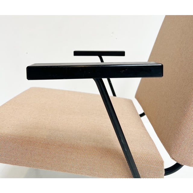 Cream Gispen 1407 Armchair by Wim Rietveld, 1950s For Sale - Image 13 of 15