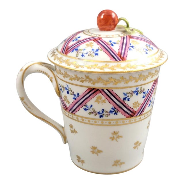 Antique Trembleuse Chocolate Cup and Saucer from Manufacture De La Reine, 1800, Set of 3 For Sale - Image 4 of 16