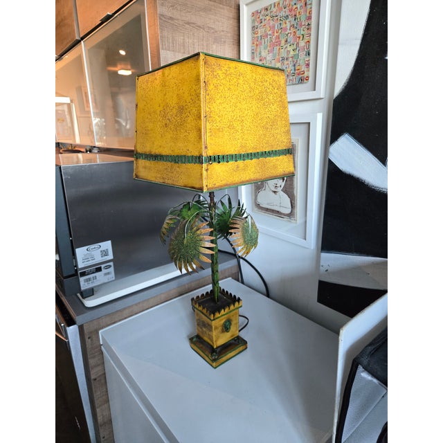 Italian 1960's Italian Yellow Tole Palm Tree Lamp For Sale - Image 3 of 14