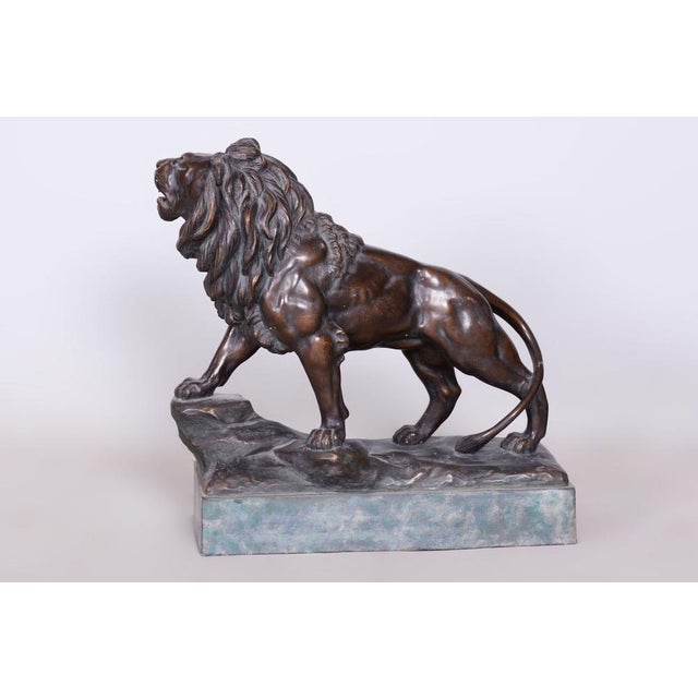 Art Deco Sculpture of Lion in Ceramic and Bronze, Austria, 1910s For Sale - Image 4 of 13