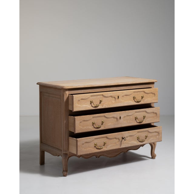 Louis XV Oak Chest of Drawers, Rococo Style, France, Circa 1970 For Sale - Image 9 of 16