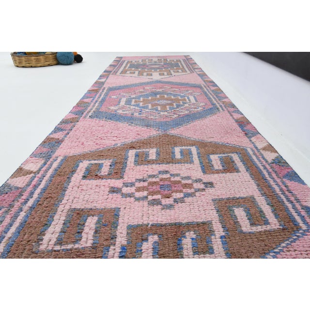 1970s Vintage Turkish Oushak Handmade Wool Cotton Pink Runner Rug For Sale In San Francisco - Image 6 of 12