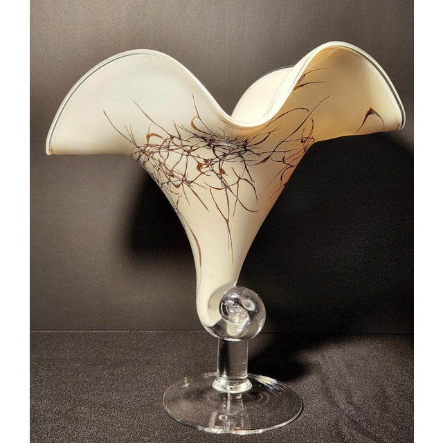 1990s Józefina Art Glass Atelier Abstract Veined Pedestal Vase For Sale - Image 4 of 6