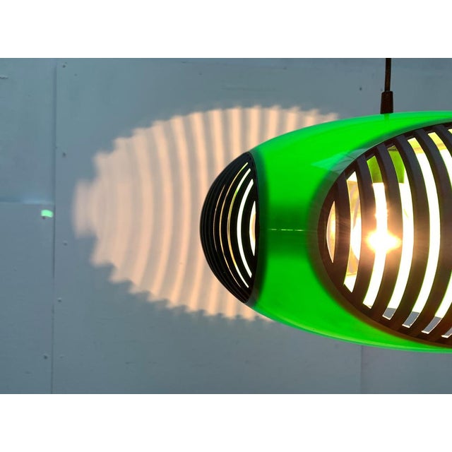 Plastic Space Age UFO Pendant Lamp attributed to Luigi Colani, 1970s For Sale - Image 7 of 18
