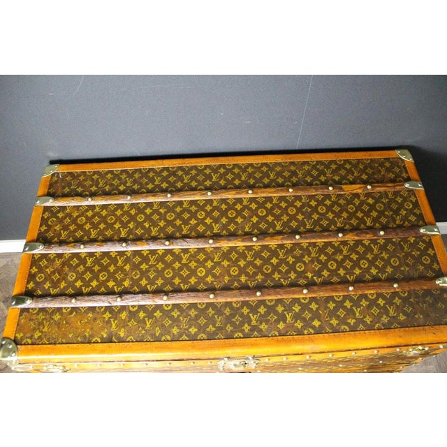 Monogrammed Trunk from Louis Vuitton, 1920s For Sale - Image 18 of 18