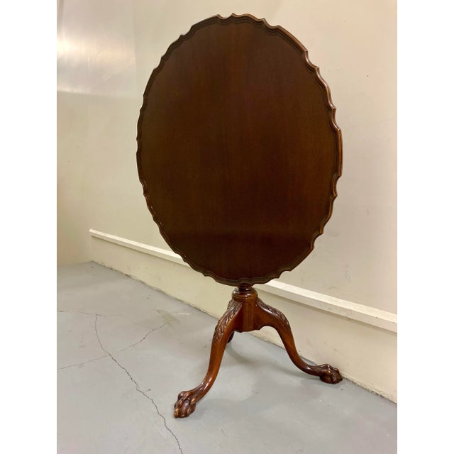 Chippendale Antique Kittinger Round Pedestal Tilt Table Mahogany For Sale - Image 3 of 6