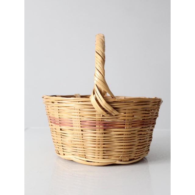 Farmhouse Vintage Woven Gathering Basket With Handle For Sale - Image 3 of 12