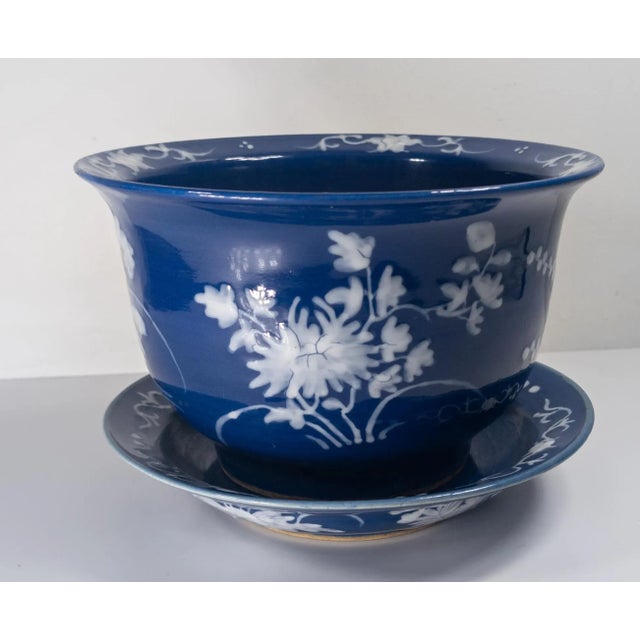 Early 20th Century Chinese Blue and White Pate-Sur-Pate Jardiniere Planter For Sale In New York - Image 6 of 15