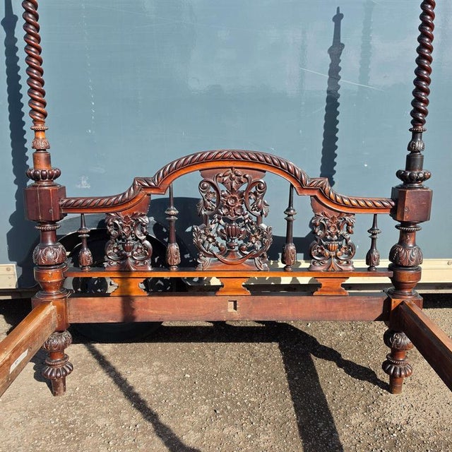 1920s Anglo-Indian Four Poster Bed, 1920s For Sale - Image 5 of 15
