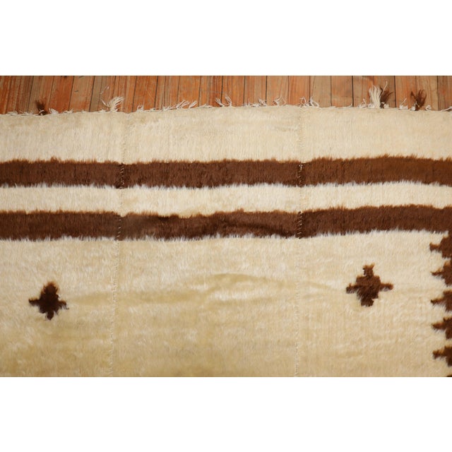 Early 21st Century Ivory Brown Mohair Rug - 4'8" x 6'9" For Sale - Image 4 of 18