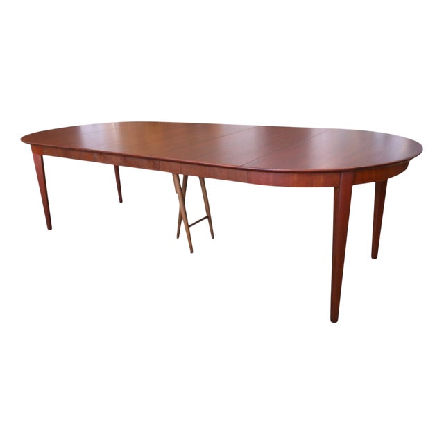 Round Extendable Dining Table in Teak by Henning Kjærnulf for Sorø Stolefabrik, Denmark, 1960s For Sale