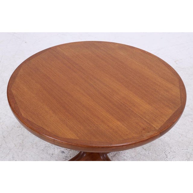 Brown Mid-Century Danish Extendable Teak Coffee Table For Sale - Image 8 of 18
