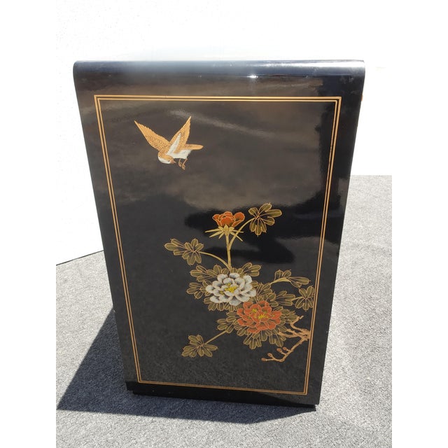 Wood Vintage Chinese Asian Chinoiserie Floral Cabinet ~ Black Lacquered Side Table For Sale - Image 7 of 15