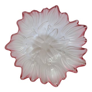 1990's Frosted Pink Fade Faceted Tulip Mold Crystal Centerpiece Bowl For Sale