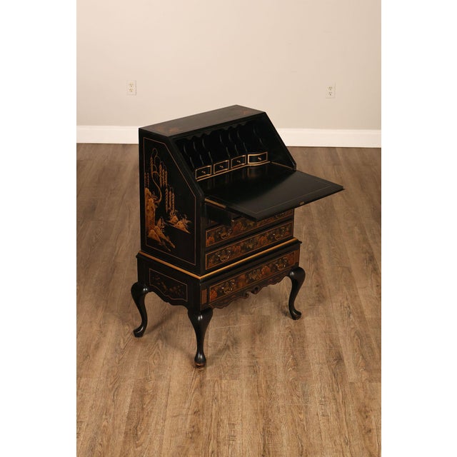 Queen Anne Style Chinoiserie Slant Front Writing Desk For Sale In Philadelphia - Image 6 of 18