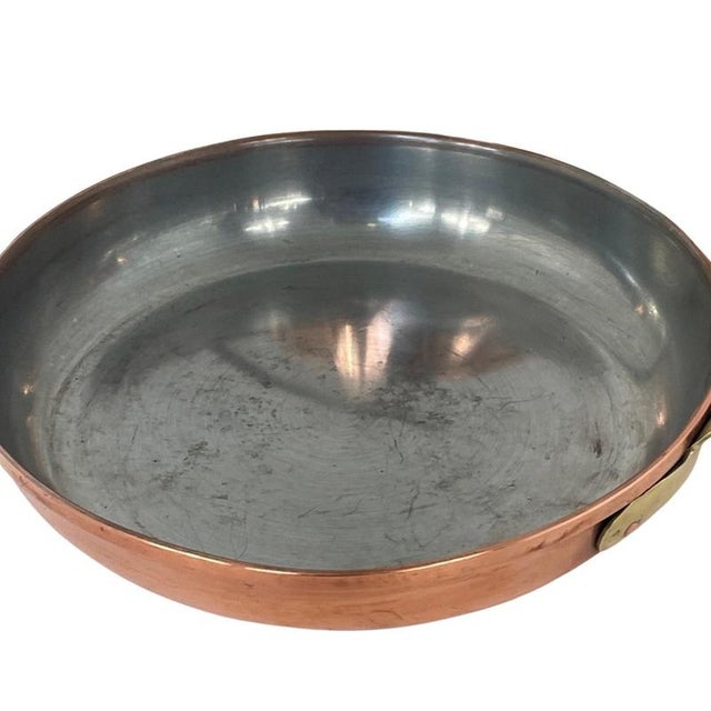 Polished Copper Pots and Pan with Brass Handles from Tagus, Portugal, Set of 4 For Sale - Image 6 of 10