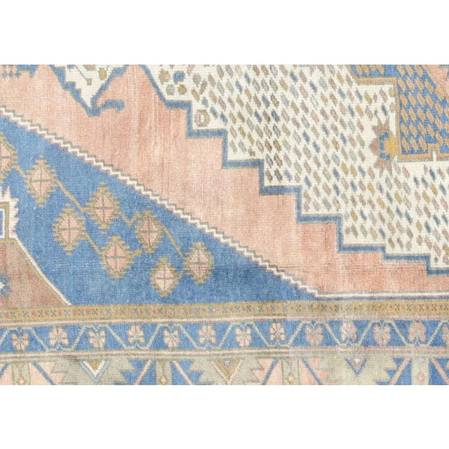 1960s Turkish Oushak Rug. Handwoven with wool on wool foundation in the Oushak region of Western Turkey .The Anatolian...