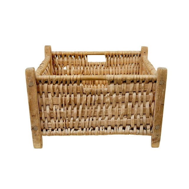 Rustic Late 19th Century Swedish Hand-Woven Pine Basket, 1890s For Sale - Image 3 of 9