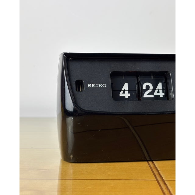 Vintage Seiko Model SDA-573 Flip Clock, 1976 For Sale - Image 9 of 18