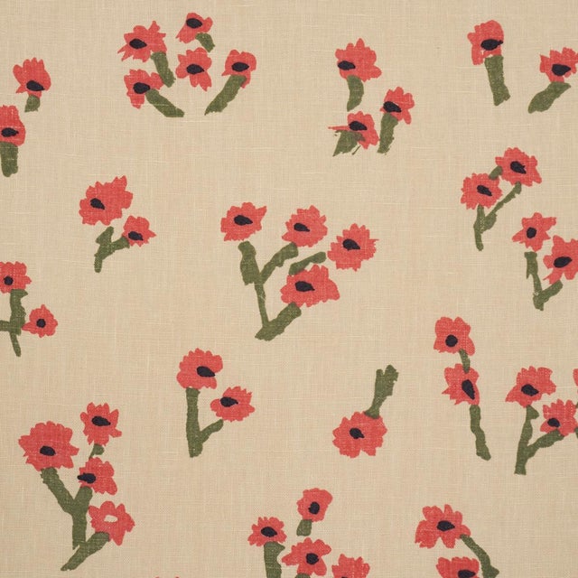 Created in collaboration with Caroline Z Hurley, Rosie Posy is a delightful small-scale floral based on Hurley’s original...