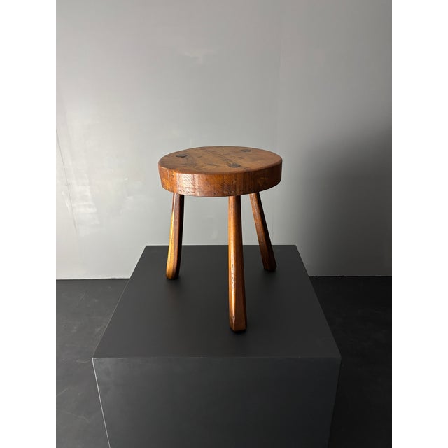 Mid-Century French Brutalist Rustic Tripod Farmhouse Stool, 1950s For Sale - Image 4 of 17