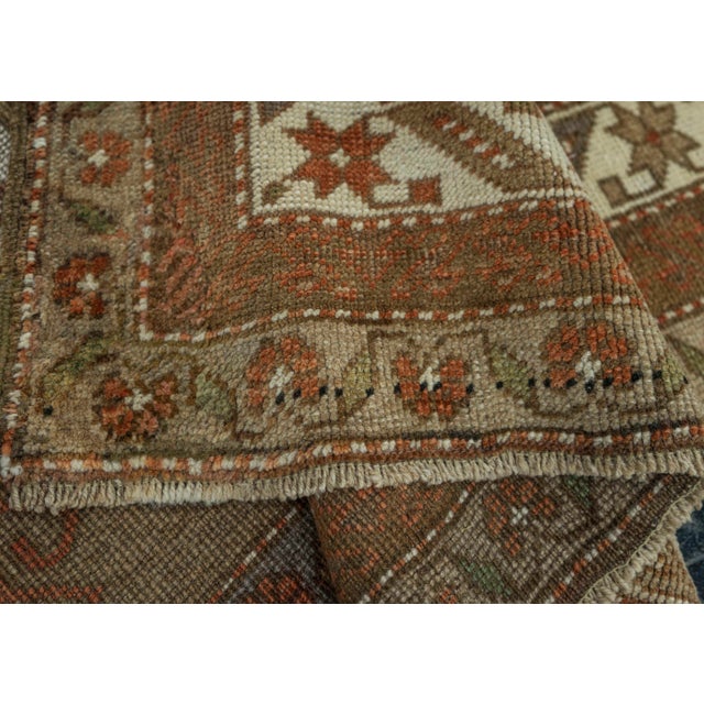 Turkish Vintage Rug 4'10" x 7'2" #20552 For Sale In Houston - Image 6 of 8