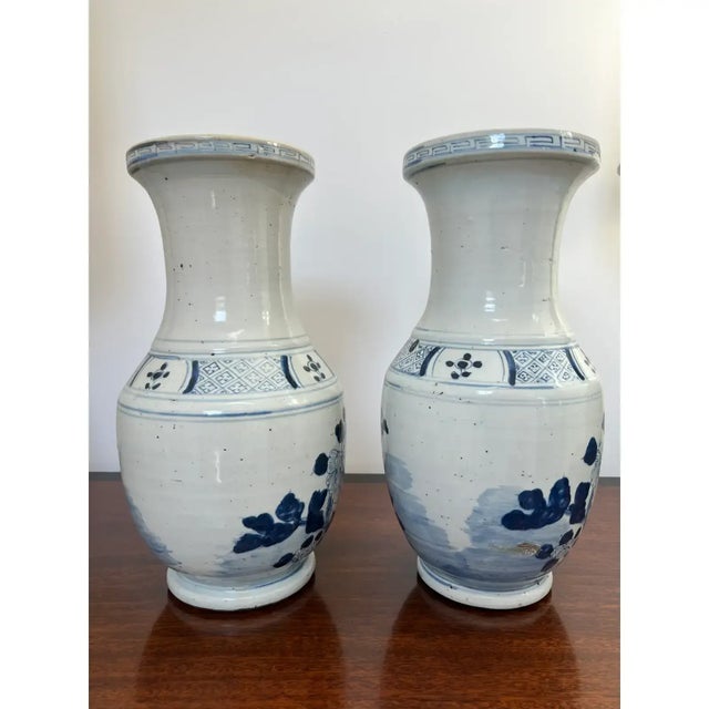 Chinoiserie Pair of Blue & White Chinoiserie Cherry Blossom Vases With Peony &Greek Key Motifs For Sale - Image 3 of 5