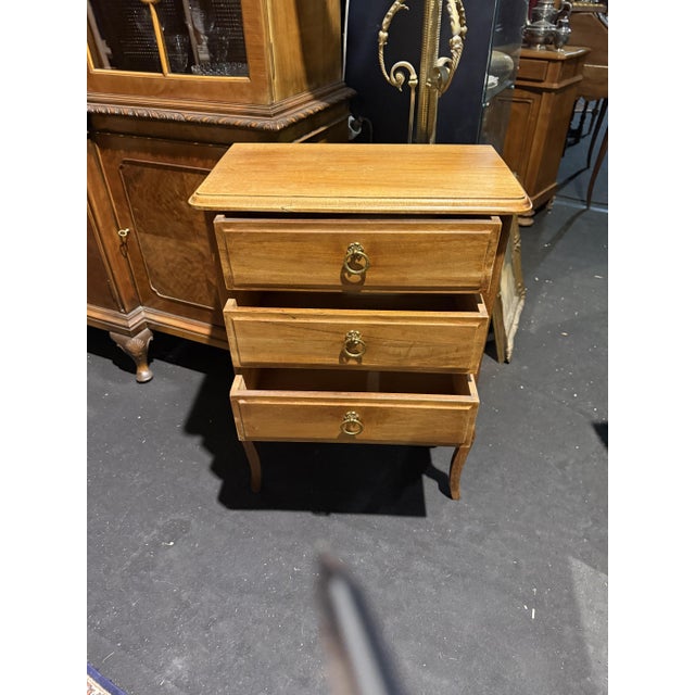 Louis XV Bedside Chest, in Very Good conditions. Designed before 1890