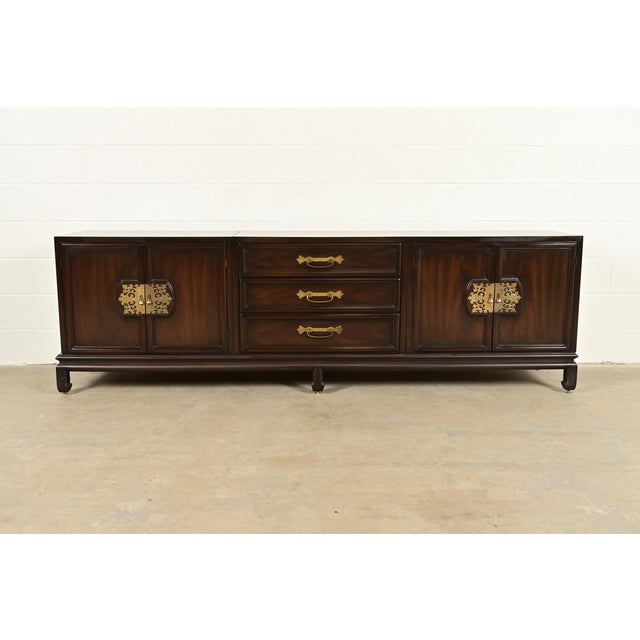 John Stuart for Mount Airy Hollywood Regency Chinoiserie Monumental Mahogany and Brass Sideboard Credenza, 1960s For Sale - Image 13 of 13