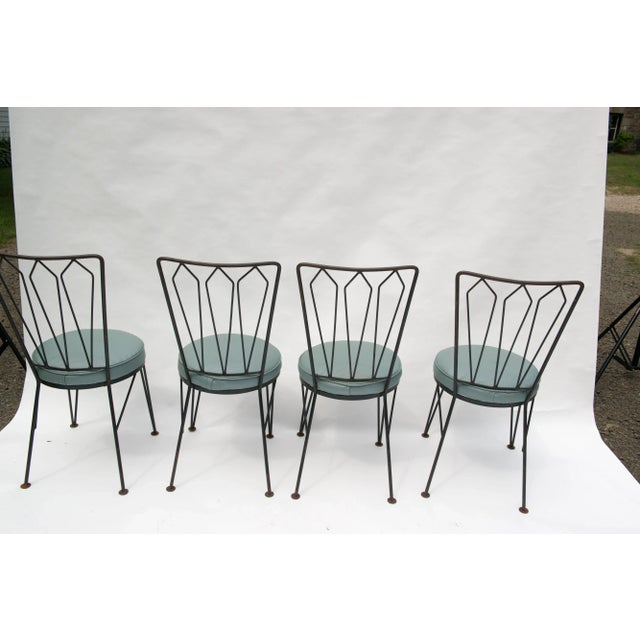 1950s Iron Mid-Century Dining Chairs by Woodard - Set of 4 For Sale - Image 5 of 13