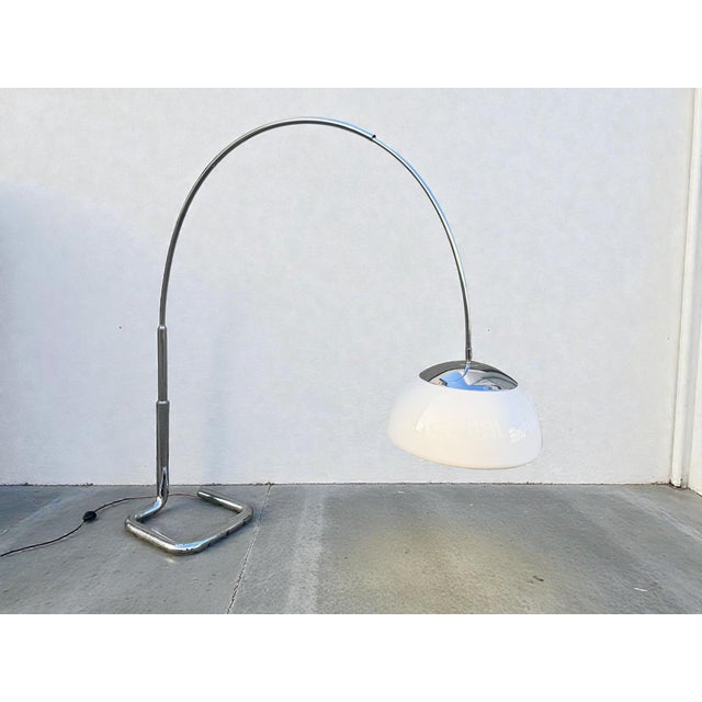 Mid-Century Arch Floor Lamp in Chrome and White from Gebrüder Cosack, 1970s For Sale - Image 6 of 18