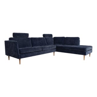 Fabric Osaka Corner Sofa in Blue with Headrests Manual Function from BoConcept For Sale