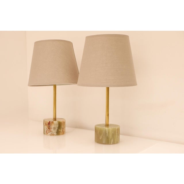 Mid-Century Modern Italian Onyx and Brass Table Lamps, Set of 2 For Sale - Image 14 of 17