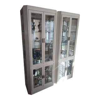 American of Martinsville Vintage Curio Cabinets For Sale
