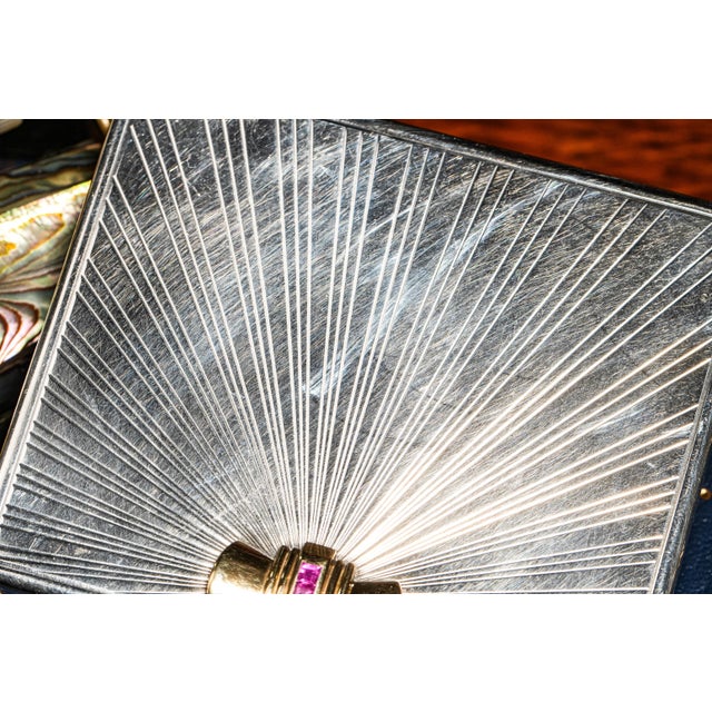 1920s Exquisite Art Deco Tiffany & Co. Antique Sterling Silver Jewelry Case Box Ruby 14k Gold Accents For Sale - Image 14 of 17