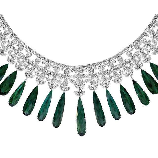 110 Carat Tear Drop Green Tourmaline and 25 Ct Diamond Necklace Suite 18 K Gold For Sale - Image 18 of 18