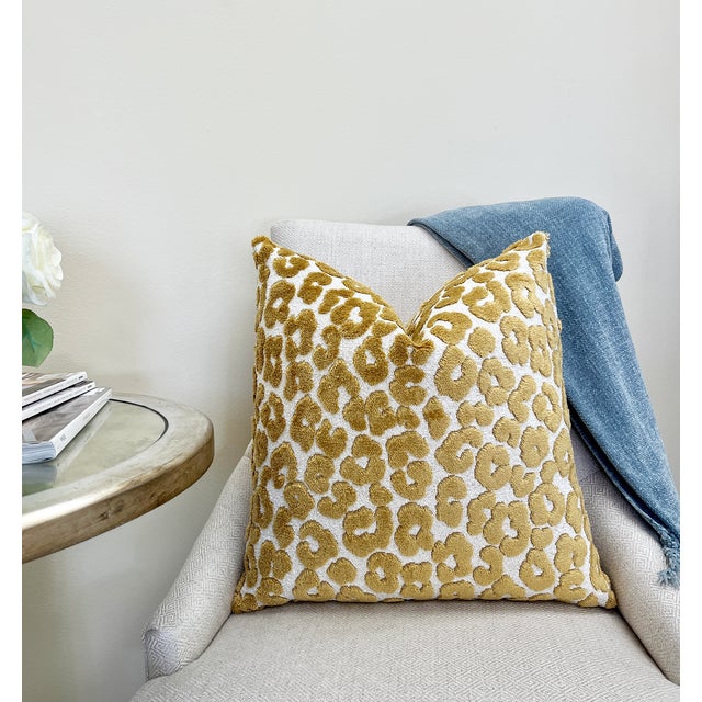 Modern Gold Leopard 20x20 Velvet Throw Pillow With Feather Down Insert For Sale - Image 3 of 6
