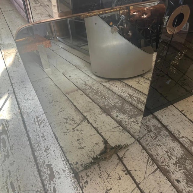 Brass 1940s Gio Ponti Style Mid-Century Modern Brass Italian Wall Mirror For Sale - Image 8 of 12