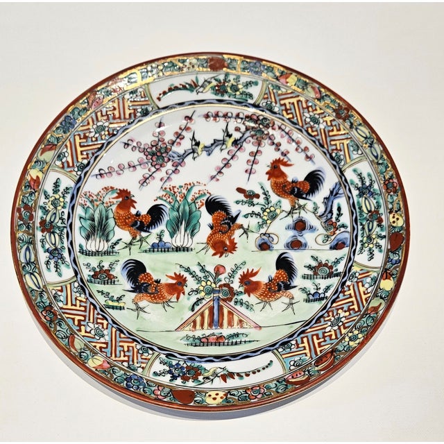 This beautiful Plate was made in Hongkong by Yuet Tung China works during 60's, the theme of plate imitated MING dynastic...