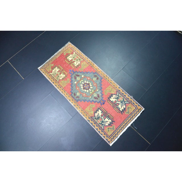 1960s Handmade wool and cotton rug in Turkish Anatolian Small Rug, Vintage Doormat Rug, Turkish Vintage Decorative Rug,...