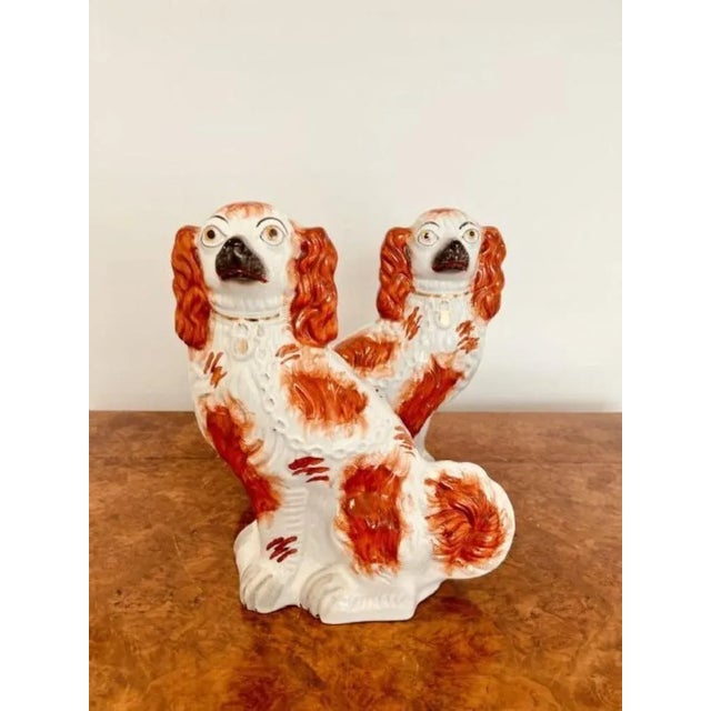 Large Antique Victorian Seated Spaniel Figurines, 1880, Set of 2 For Sale - Image 4 of 5