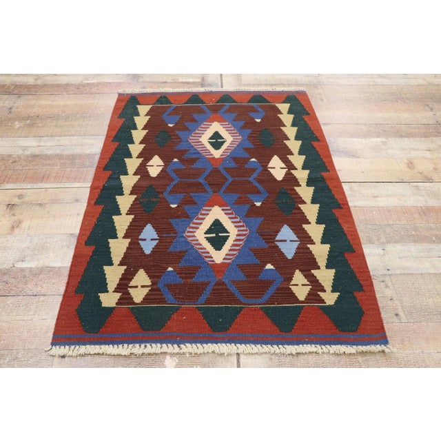 Vintage Persian Shiraz Kilim Rug - 02'11 X 04'01 For Sale In Dallas - Image 6 of 8