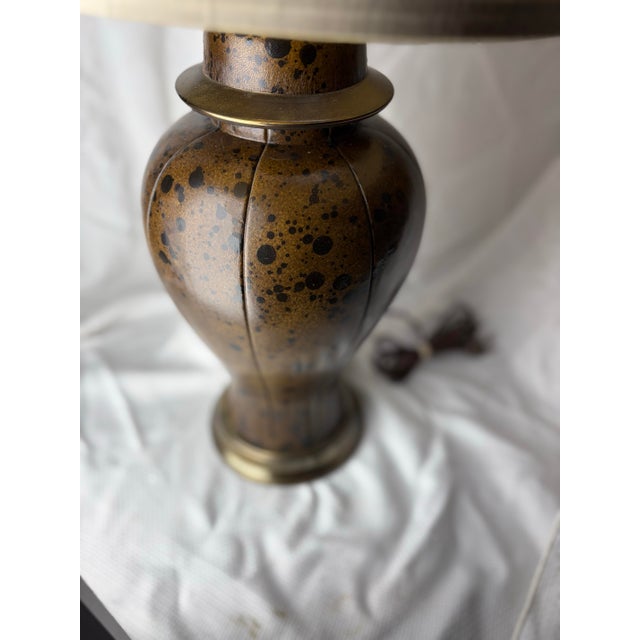 Mid-Century Modern Vintage Cowhide Leather Ginger Jar Table Lamp With Frederick Cooper Shade For Sale - Image 3 of 9