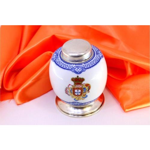 Metal Porcelain Pot with Lid and Silver Base For Sale - Image 7 of 7