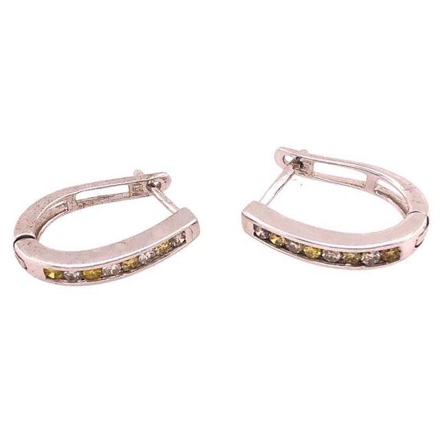 14 Karat White Gold Latch Back Earrings With White and Yellow Diamonds For Sale - Image 9 of 12