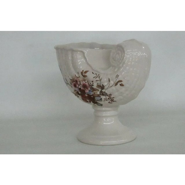 English Staffordshire Fine Ceramics England Cornucopia Horn Vase For Sale - Image 3 of 11