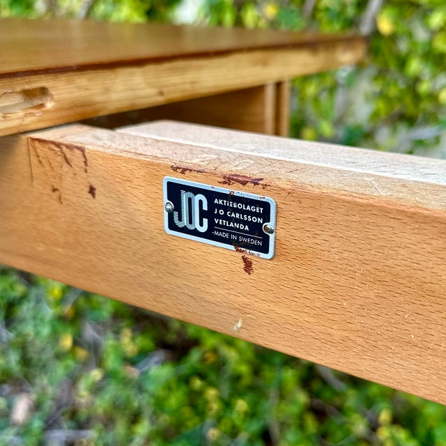 1960s Restored Scandinavian Mid Century Modern Teak & Oak Dining Table by Joc For Sale - Image 10 of 13