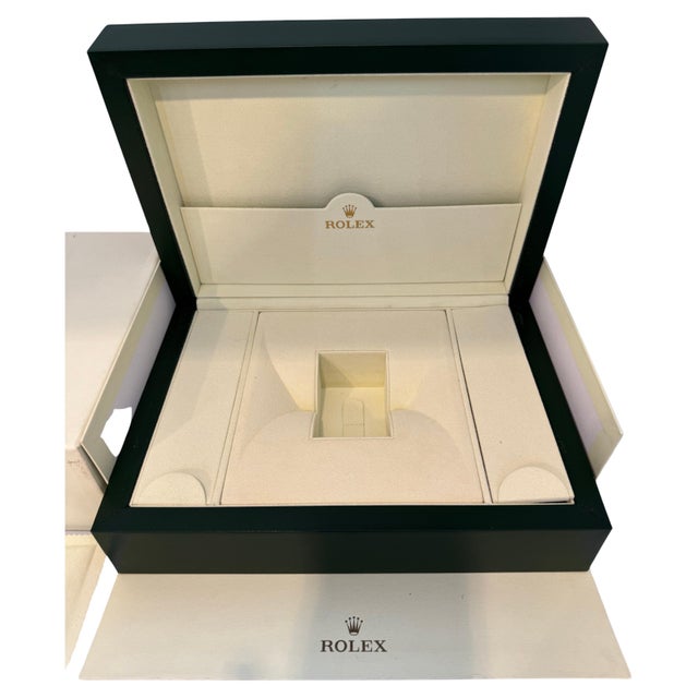 Rolex Watch Box, New Creme Empty Acs. Oyster Perpetual Daytona GMT Datejust For Sale - Image 15 of 18
