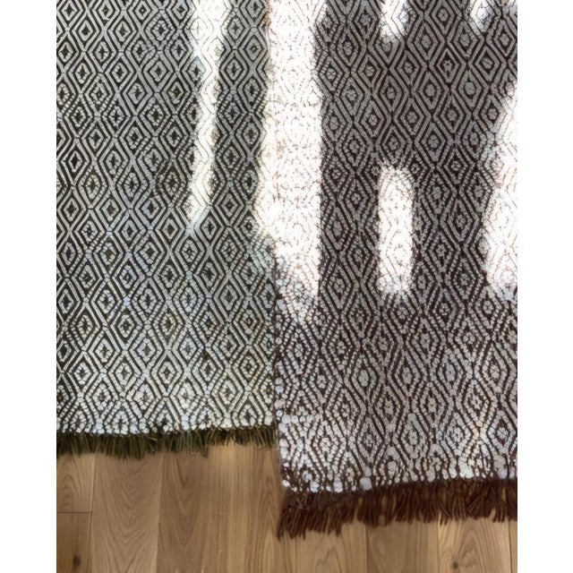 Mid-Century Modern Handwoven Wool Area Rugs, 2010s, Set of 2 For Sale - Image 3 of 9
