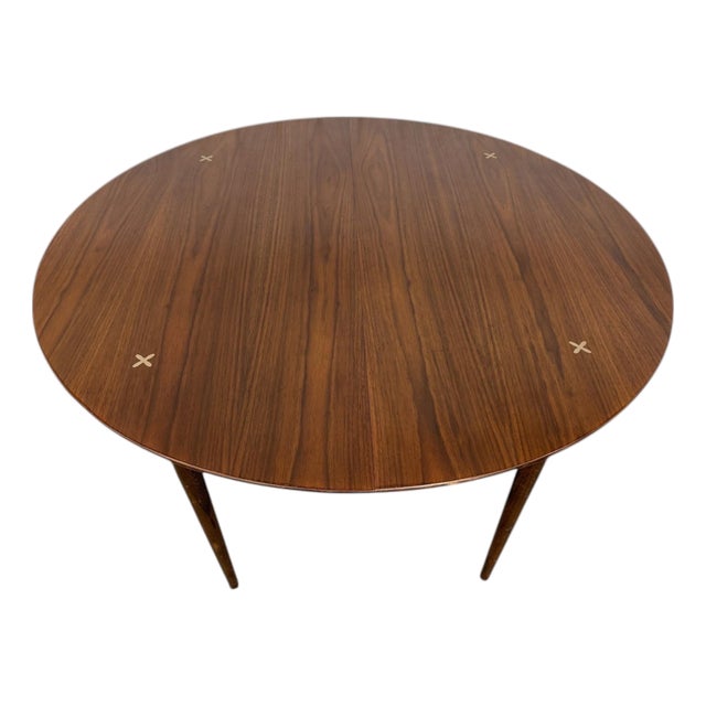 Mid-Century Modern American of Martinsville “Accord” Round Walnut Dining Table For Sale